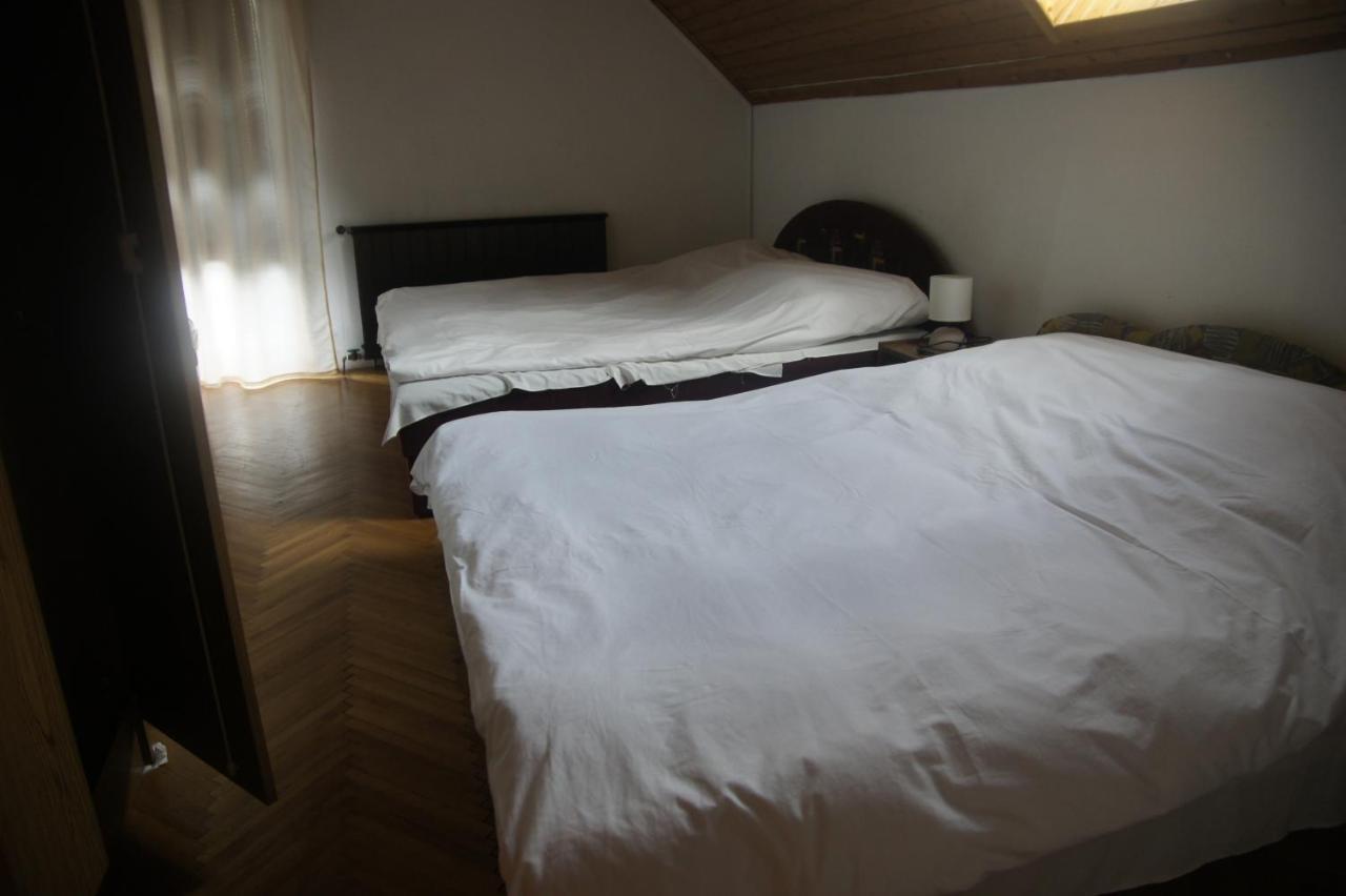 Szuzanna Fenyves Panzio Bed & Breakfast Siófok Exterior foto